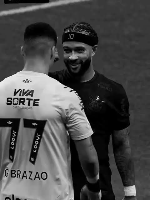 Memphis se quiser vai sair enorme do Corinthians