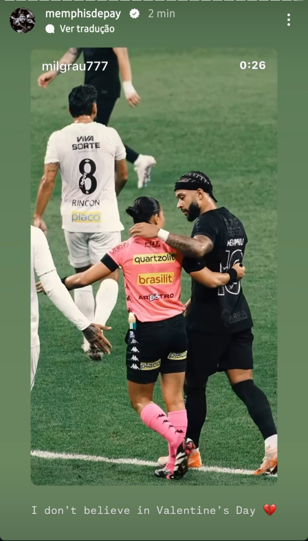 O cara  zueiro demais kkkkkk