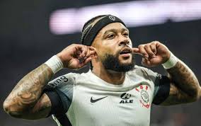 Memphis Manda recado � m�dia brasileira