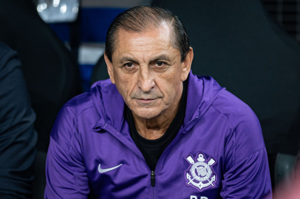 Ele n�o pode inventar em uma final com Derby
