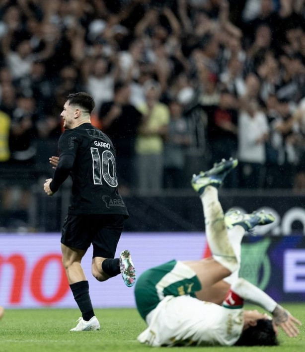 Colocariam o Garro j� no intervalo?