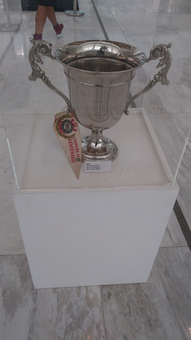 Ta�a do campeonato 1954