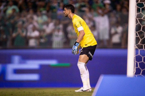 Precisamos renovar com o Gustavo Henrique