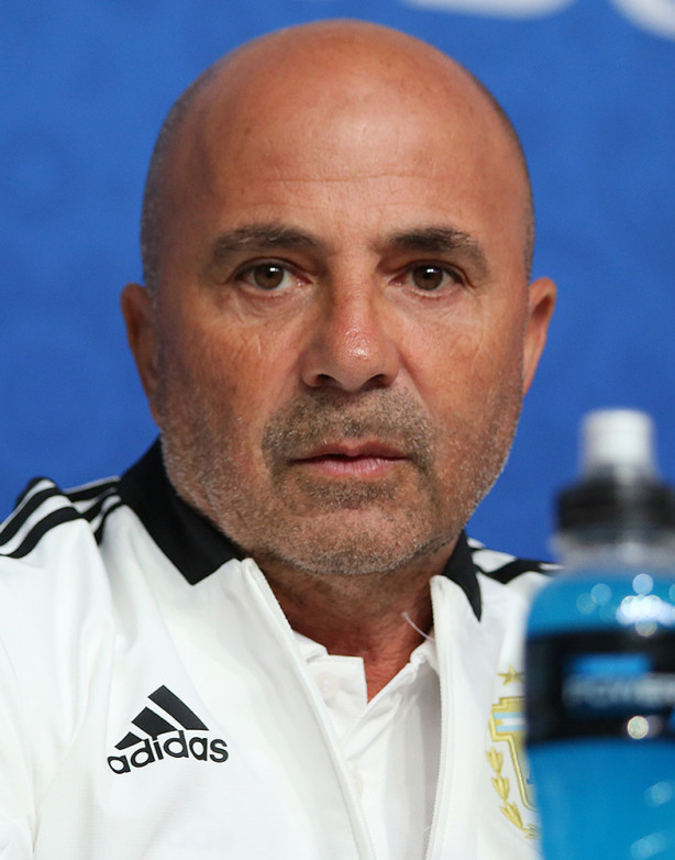 S� um homem pode salvar o Corinthians.