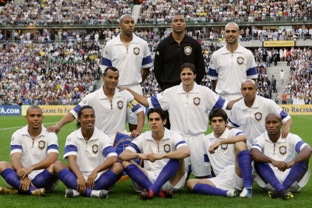 Camisa branca do Brasil  linda!