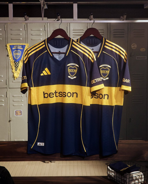 Adidas >>>>> nike