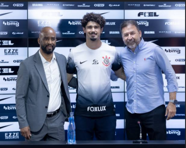Ele tamb�m deve ser criticado