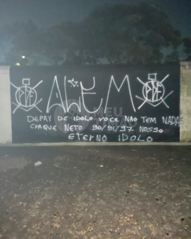Quem em s� raiva picharia esse lixo?