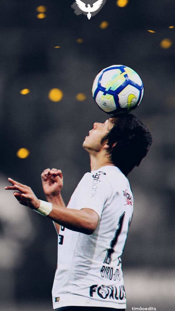 Romero deve ou n�o ficar no Corinthians?