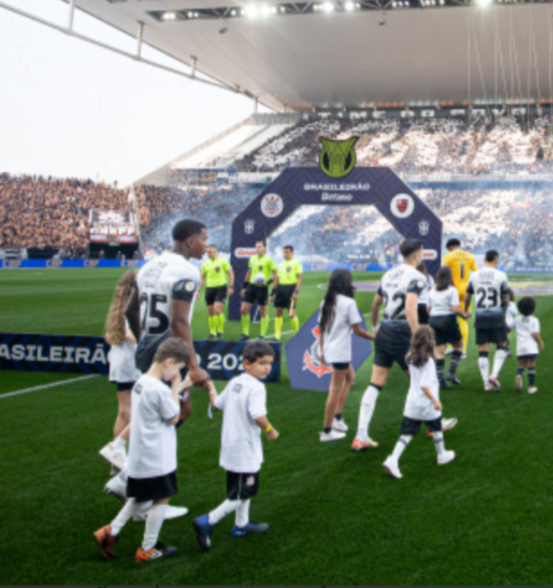 Na torcida s� tem turista!