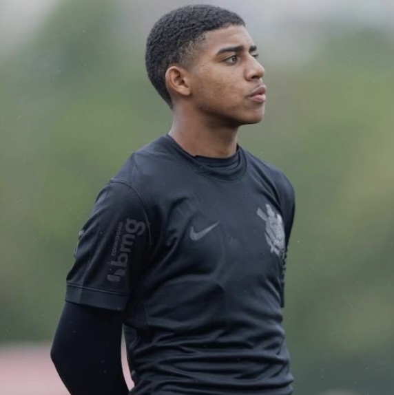 Gui Neg�o: merece ser titular?