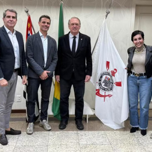 Vitalcia Miriam Athie ganhou meu respeito!