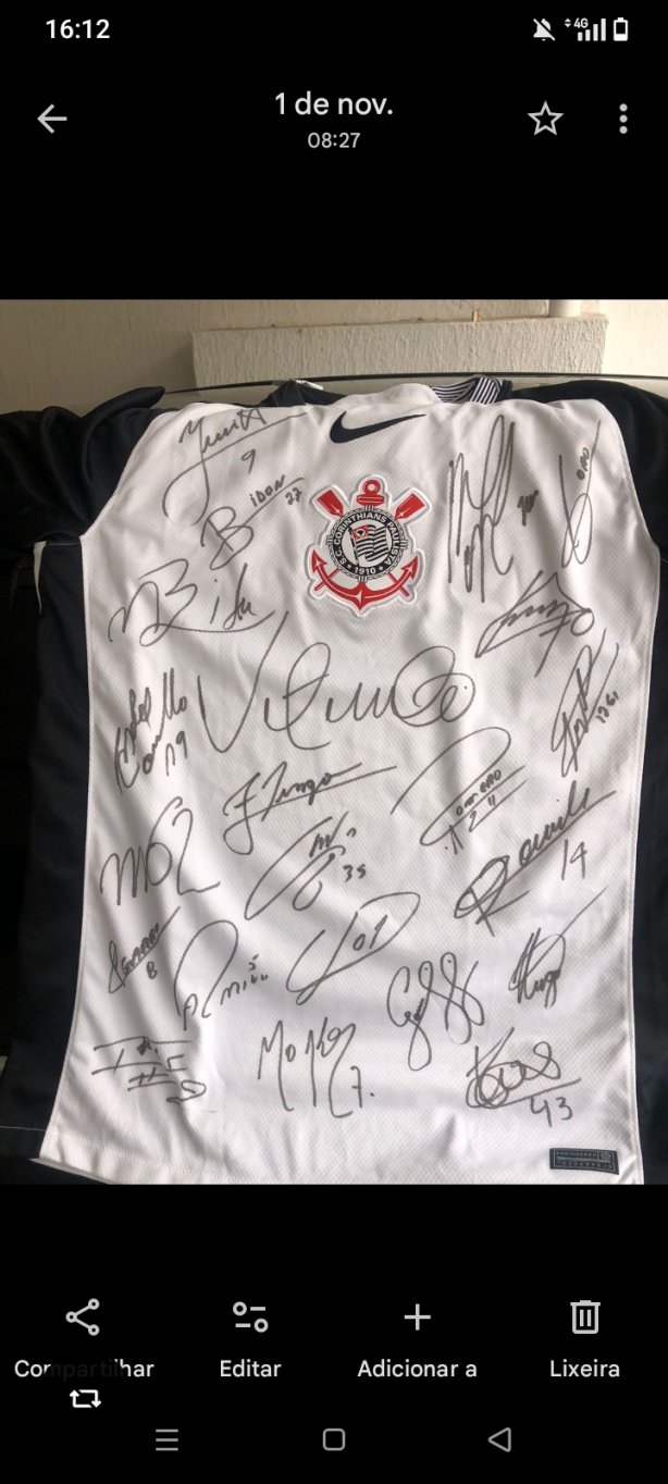 Camisa autografada, me ajudem ae galera!