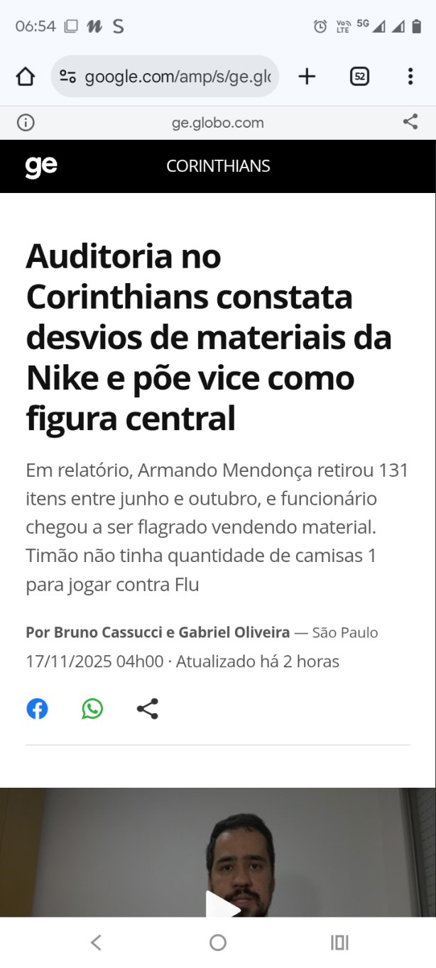 Pego vendendo uniforme