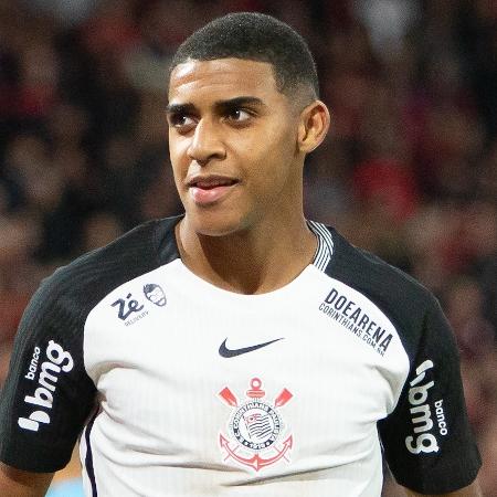 Base do Corinthians pode ser a fonte de "refor�os" que precisamos