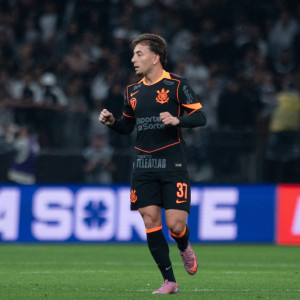 Ryan emprestado ao Fortaleza