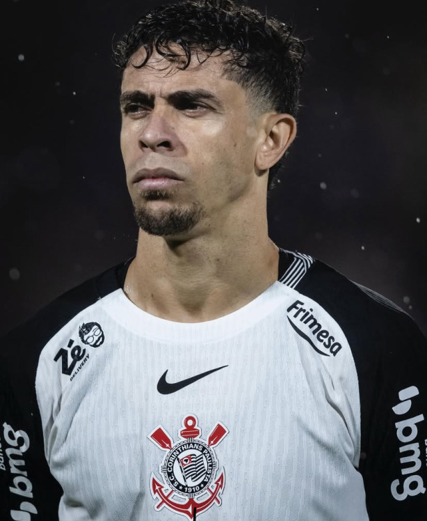 Gabriel Paulista n�o pode ser titular contra o Flamengo