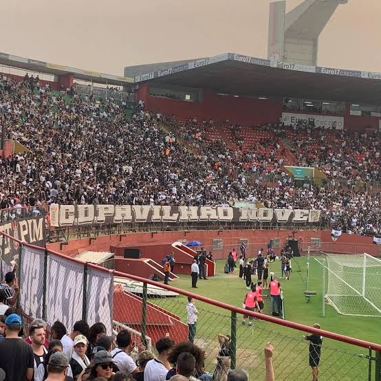 Torcida �nica no Canind�?