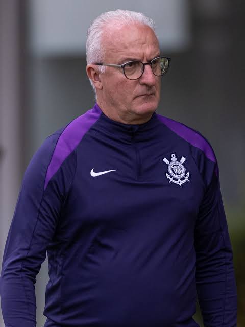 Falem do Dorival agora