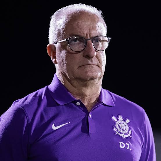 Dorival e seu caso com os pontos corridos.