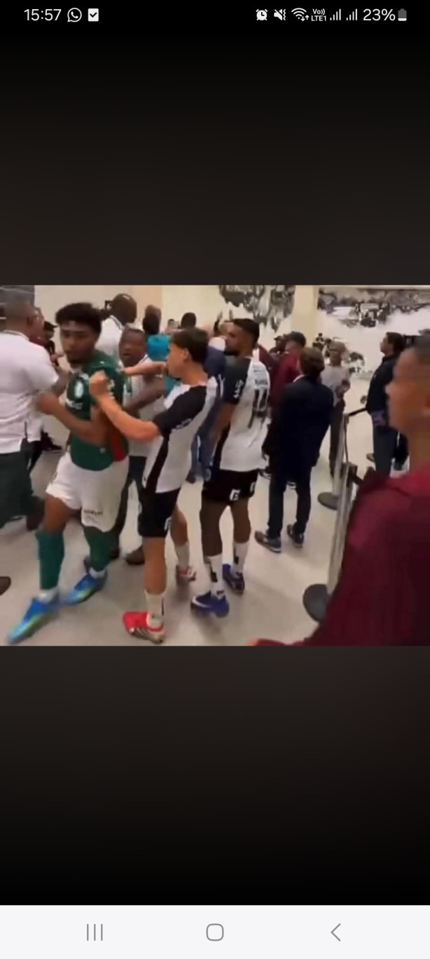 Essa Internet est� sem limites. Luighi foi a delegacia