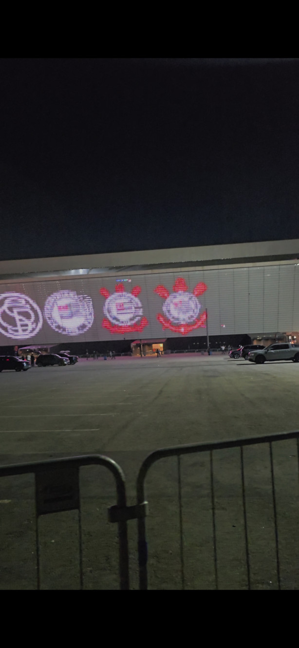 LEDs externos - Neo Qu�mica Arena