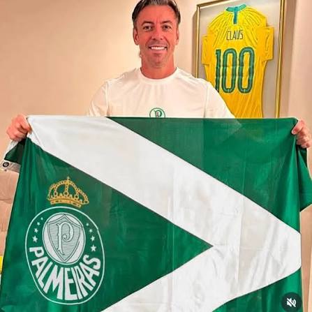 E este Sua v� torce para a Portuguesa