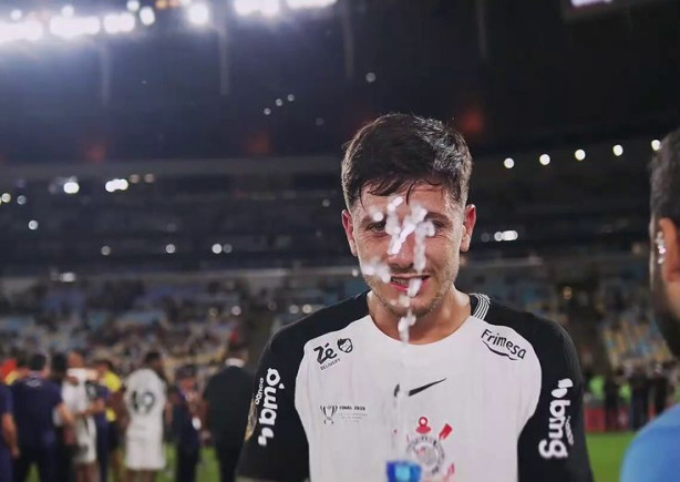 Eu fico assim: