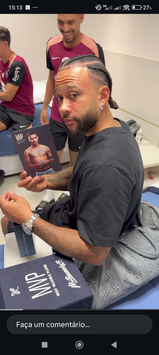 E o Matheusinho lan�ando seu perfume
