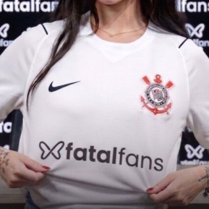 Fatal Fans (do grupo Fatal Model) patrocinando o Corinthians: sim ou n�o?