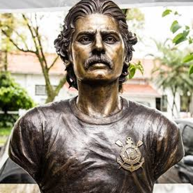 Roberto Rivelino maior de todos