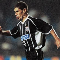 Messi imitou Ricardinho em 2001 kkkkk