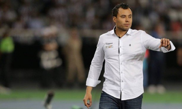 � melhor "Jair" se acostumando.