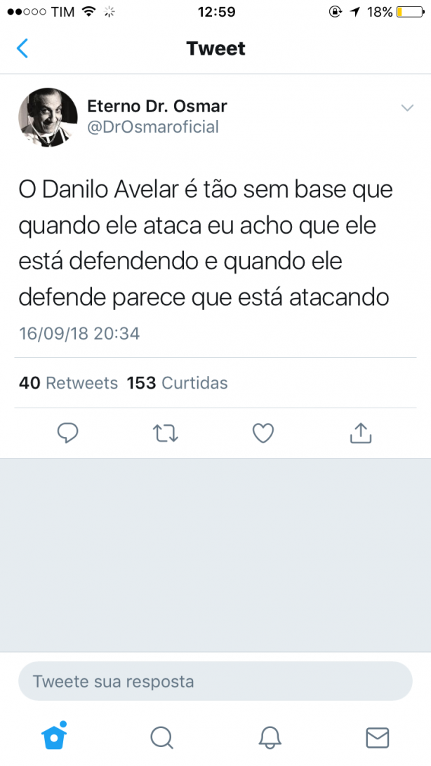 Danilo Avelar atacando e defendendo..