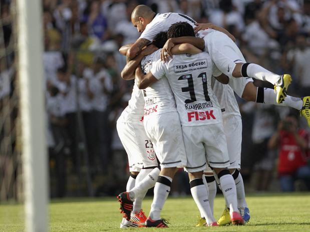 O Corinthians atuou com fora mxima na partida de hoje