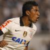 Paulinho comemora o gol de empate do Corinthians