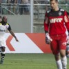 Vagner Love marcando gol no Atlético-MG