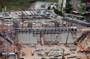 Arquibancadas do Est�dio do Corinthians ganham forma. Obras est�o em 30%.