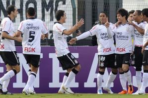 Brasileir�o 2011 - Corinthians 2 x 0 Fluminense