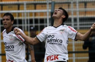 Brasileir�o 2011 - Corinthians 2 x 2 Cear�