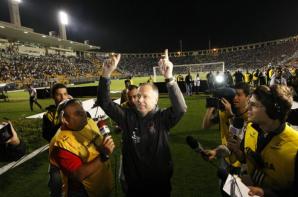 Brasileiro 2010 - Corinthians 3 x 1 Guarani - Despedida de Mano Menezes