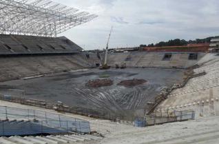 Arena Corinthians tem avan�o na constru��o das arquibancadas