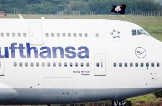 Delega��o corinthiana desembarca em S�o Paulo depois de conquistar o Mundo