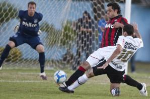 Final do torneio da cidade de Londrina - Corinthians 0 x 1 Atl�tico Paranaense