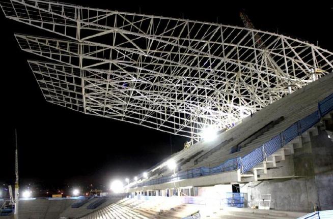 Incrvel! Fotos noturnas da Arena Corinthians