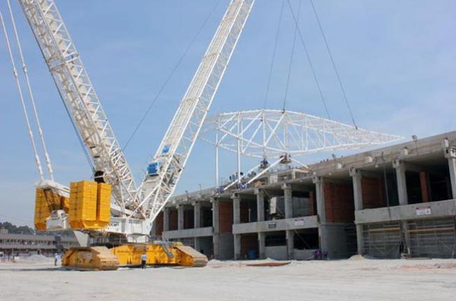 Instalao da cobertura da Arena Corinthians