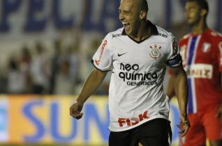 Paulist�o 2012 - Guaratinguet� 0x2 Corinthians