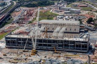 Sede da Abertura da Copa do Mundo, est�dio do Corinthians est� 70% pronto