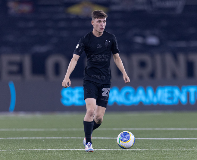 TUDO PRONTO! Saiba a provável escalação do Corinthians para o jogo contra o Cruzeiro