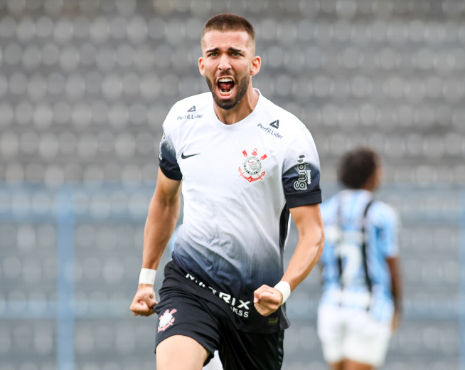 DE SAÍDA! Meio-campista rescinde contrato com Corinthians
